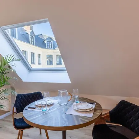Soft Time - Luxury Flat - Historic Centre オンフルール